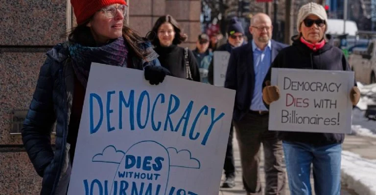 Despidos en The Washington Post generan debate sobre el periodismo