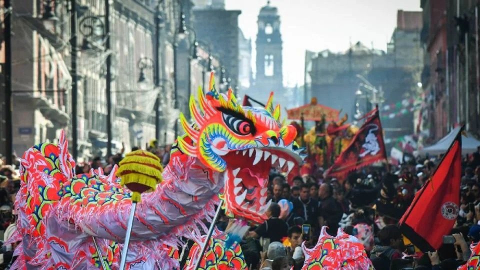 Desfile del Año Nuevo chino reúne a la comunidad en el Centro Histórico de CDMX