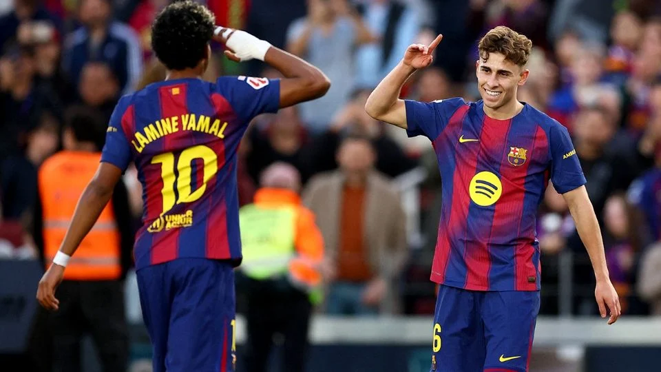 Barcelona vence al Levante y retoma liderato de LaLiga