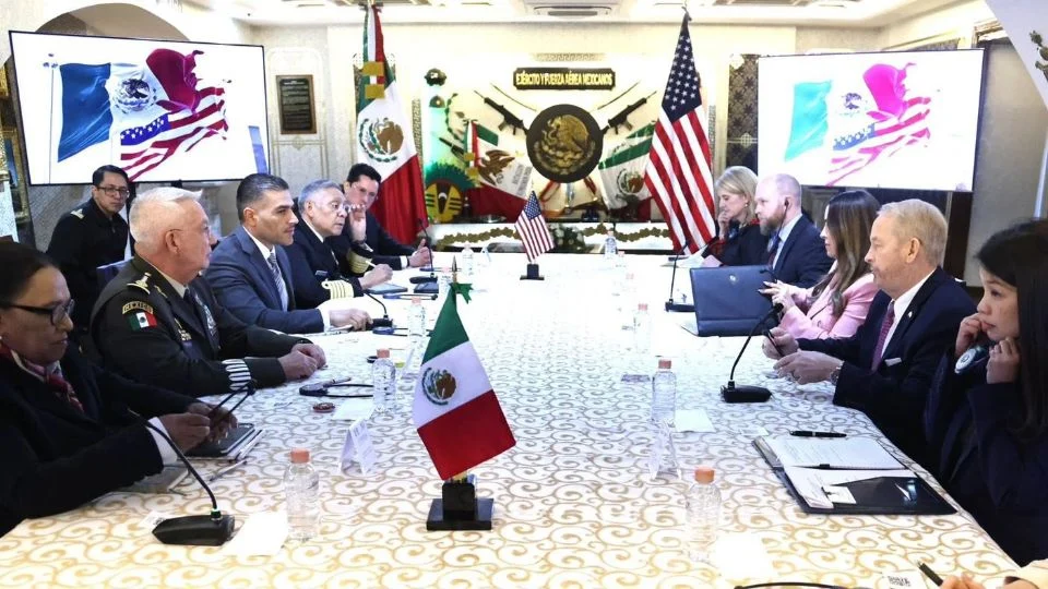 Gabinete de Seguridad se reúne con embajador de EU tras operativo contra “El Mencho”