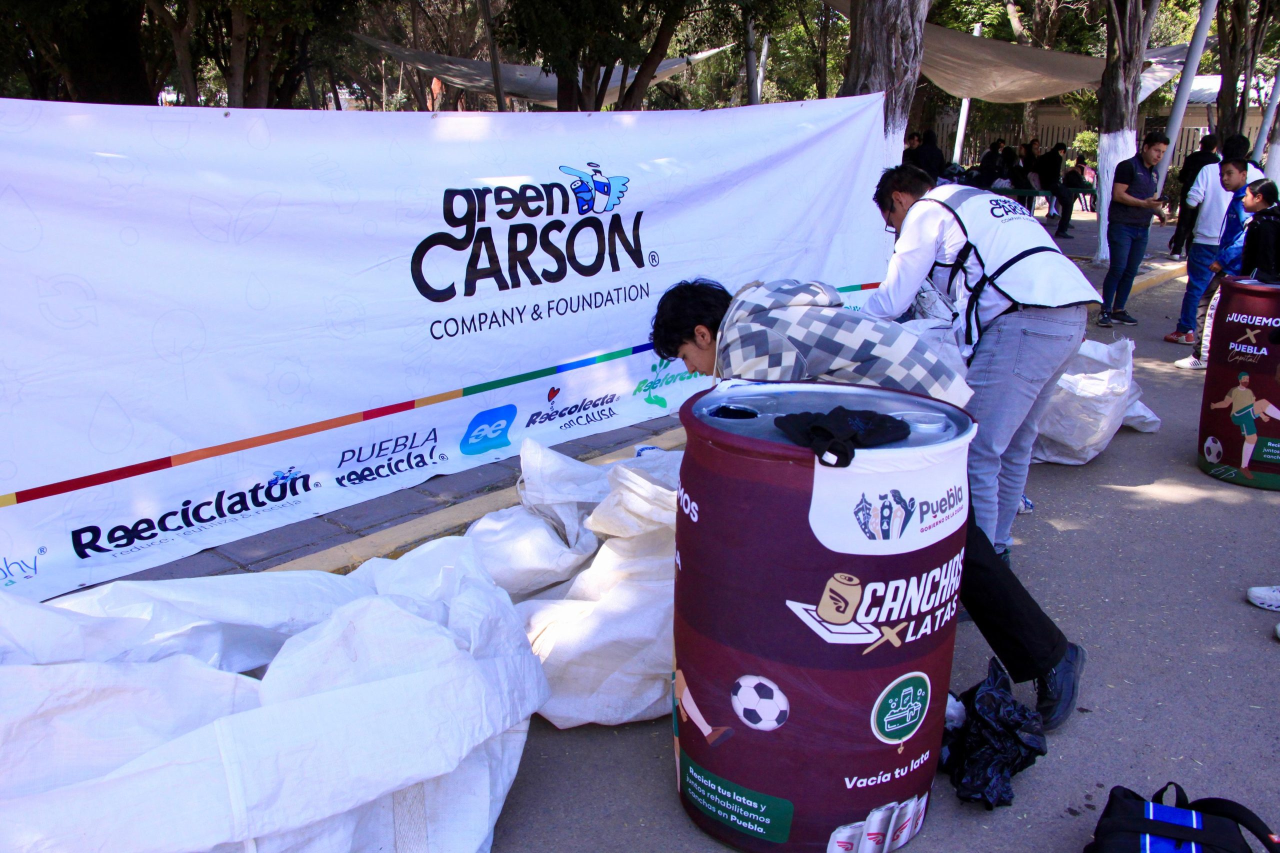 Arranca reciclatón Canchas X Latas en CENHCH