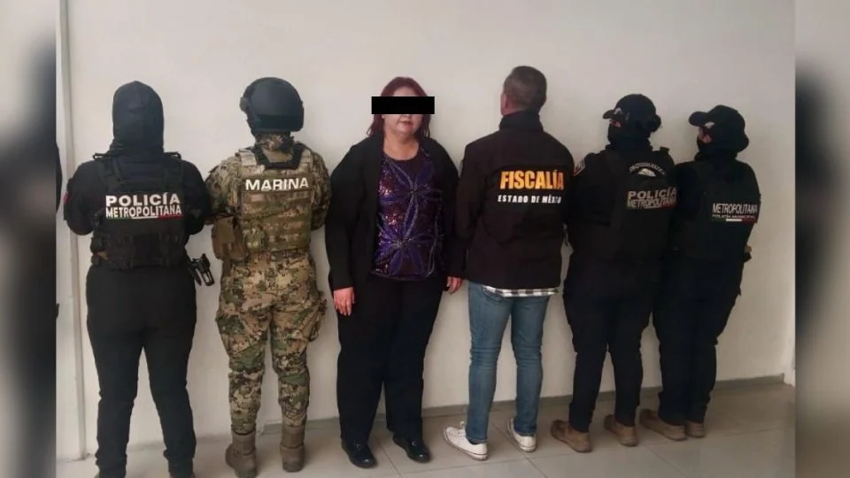 Detienen a presunta líder del “Sindicato 25 de Marzo” en Ecatepec