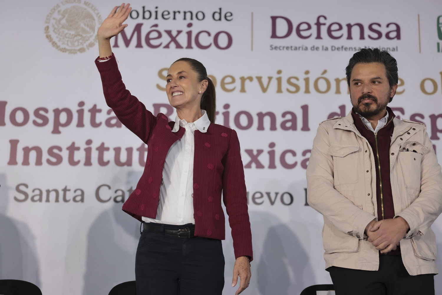 Claudia Sheinbaum supervisa construcción del Hospital General de Santa Catarina
