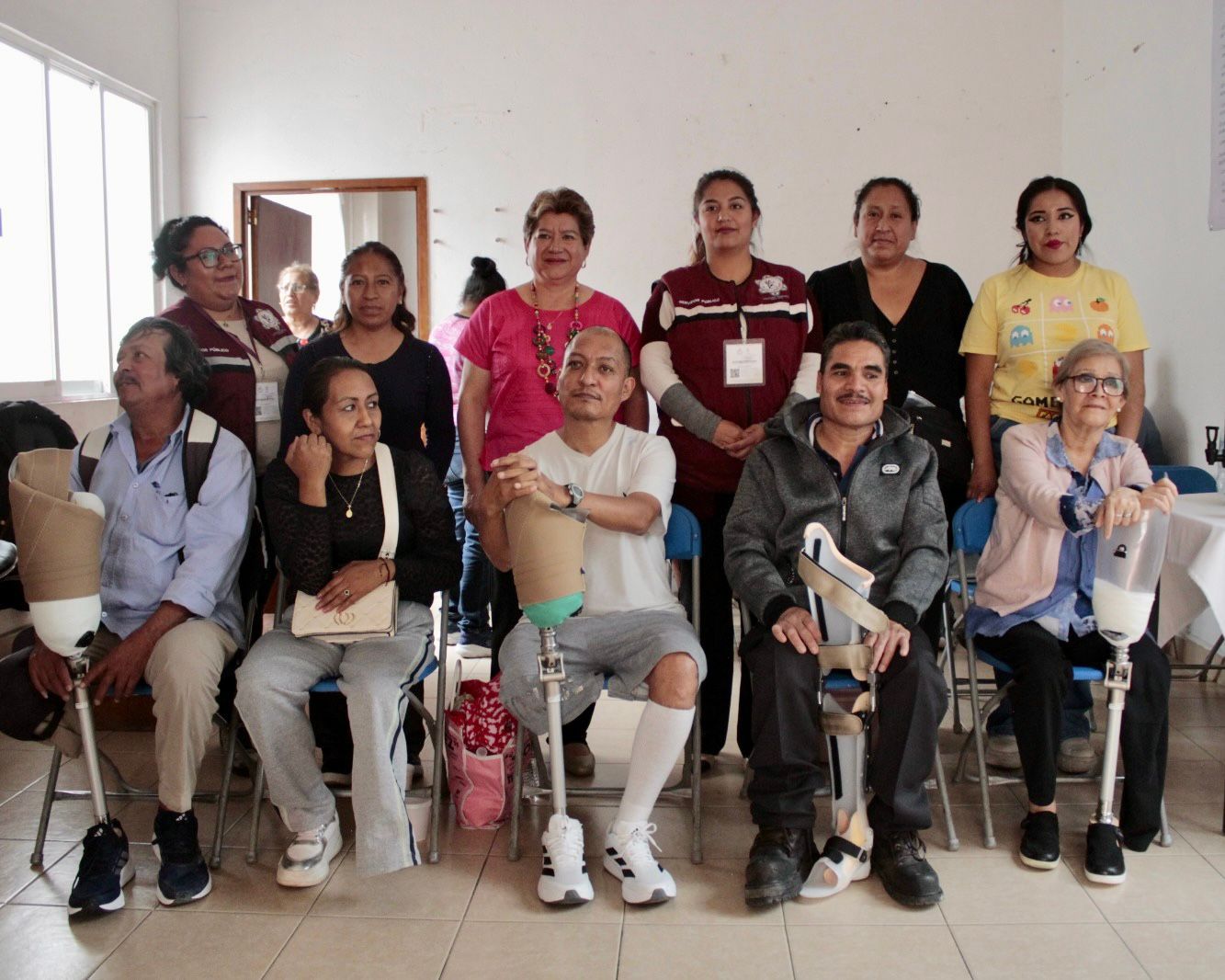 SEDIF entrega 33 prótesis a personas con discapacidad en Puebla