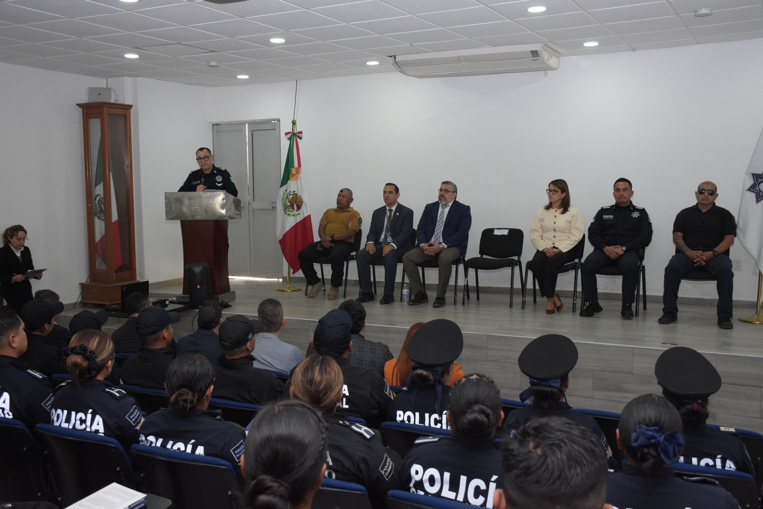 Mantiene Gobierno de Pepe Chedraui, capacitación constante a personal de la SSC