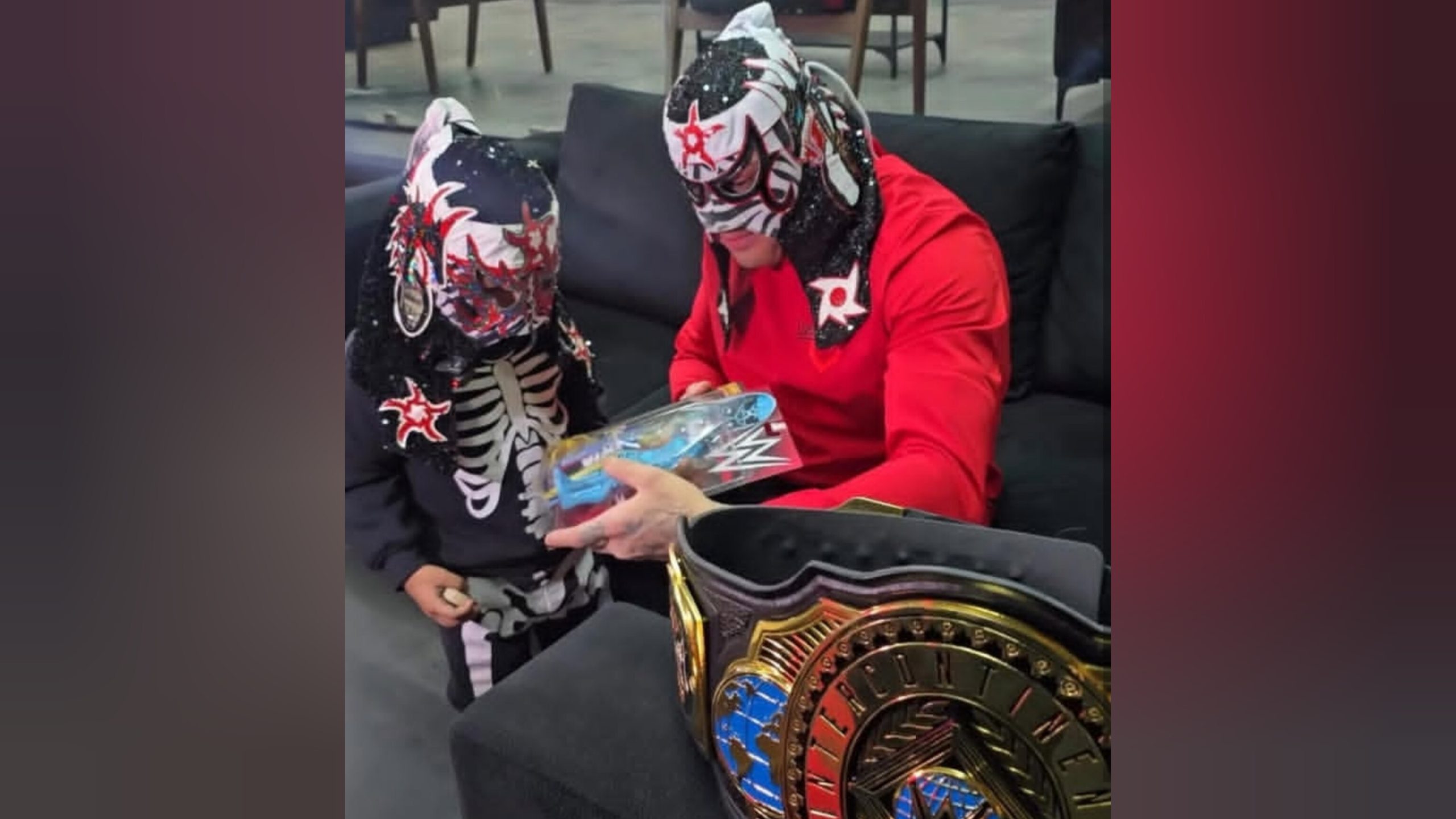 Penta Zero Miedo sorprende a niño que vendía dulces