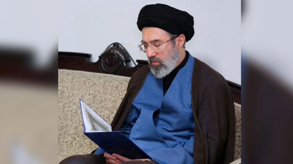 Irán niega que su líder supremo esté herido