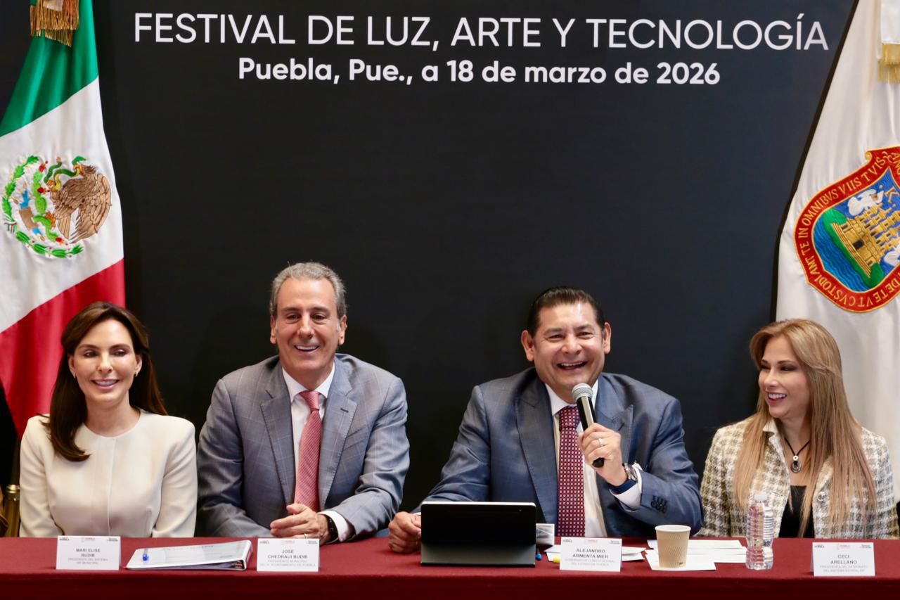 Anuncian Festival Glow en Puebla