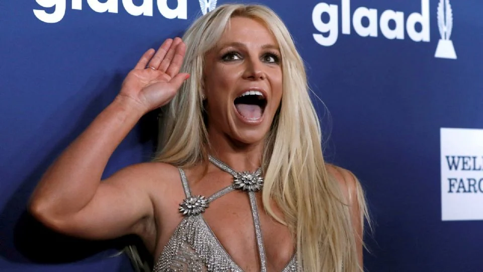 Arrestan a Britney Spears por conducir ebria en California