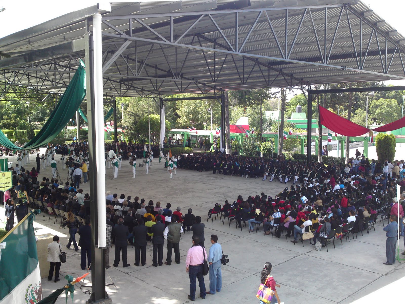 Reanudan clases presenciales en el BINE