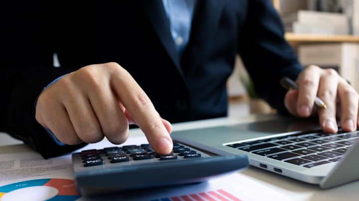 Revisan contratos heredados en Puebla capital ; adeudos con empresas superan los 45 mdp