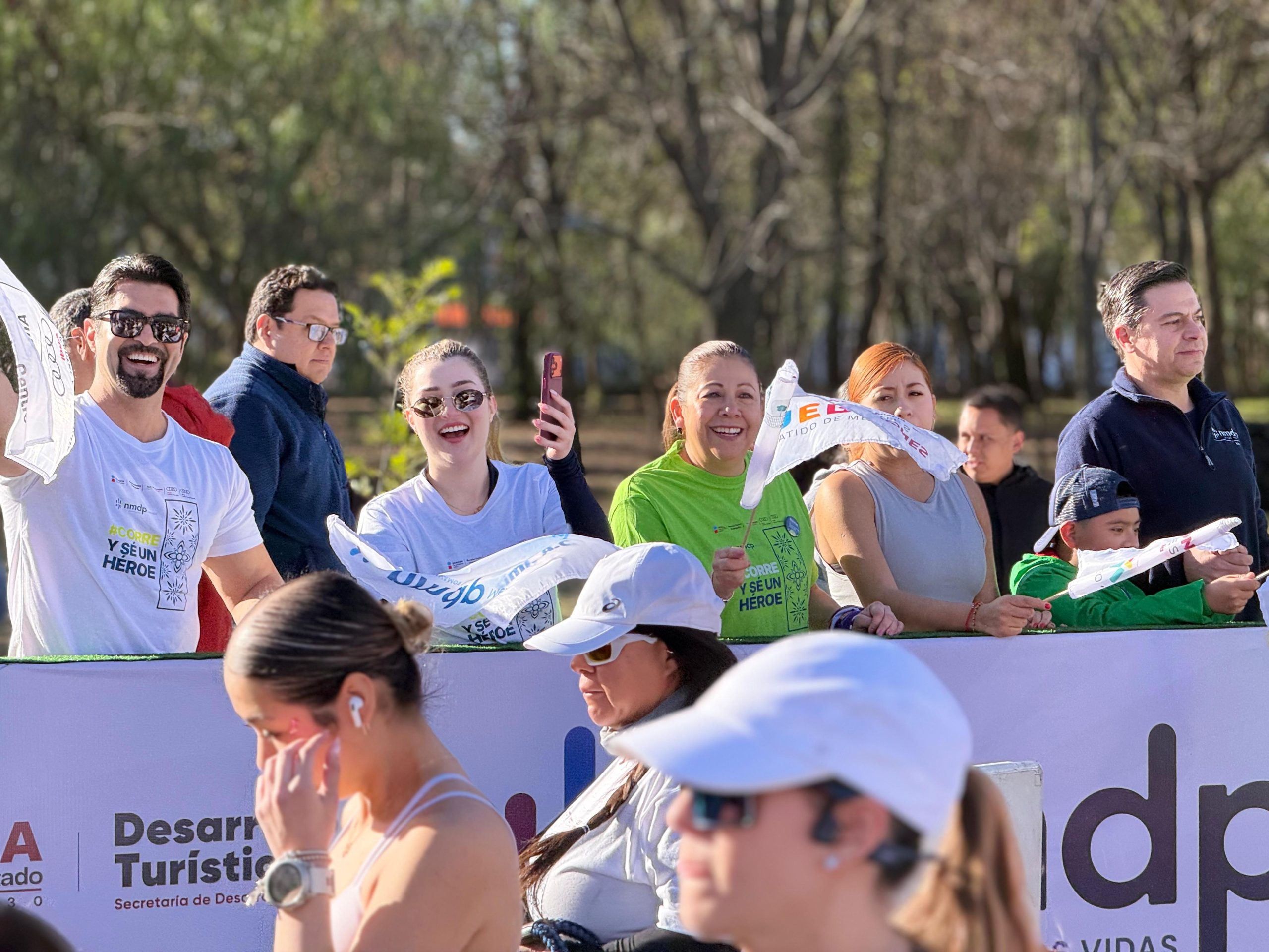 Laura Artemisa encabeza carreras por mujeres e igualdad