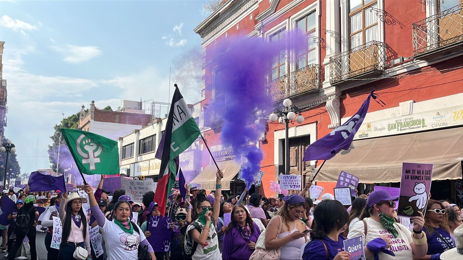 8M reúne a poblanas que exigen un alto a la violencia machista