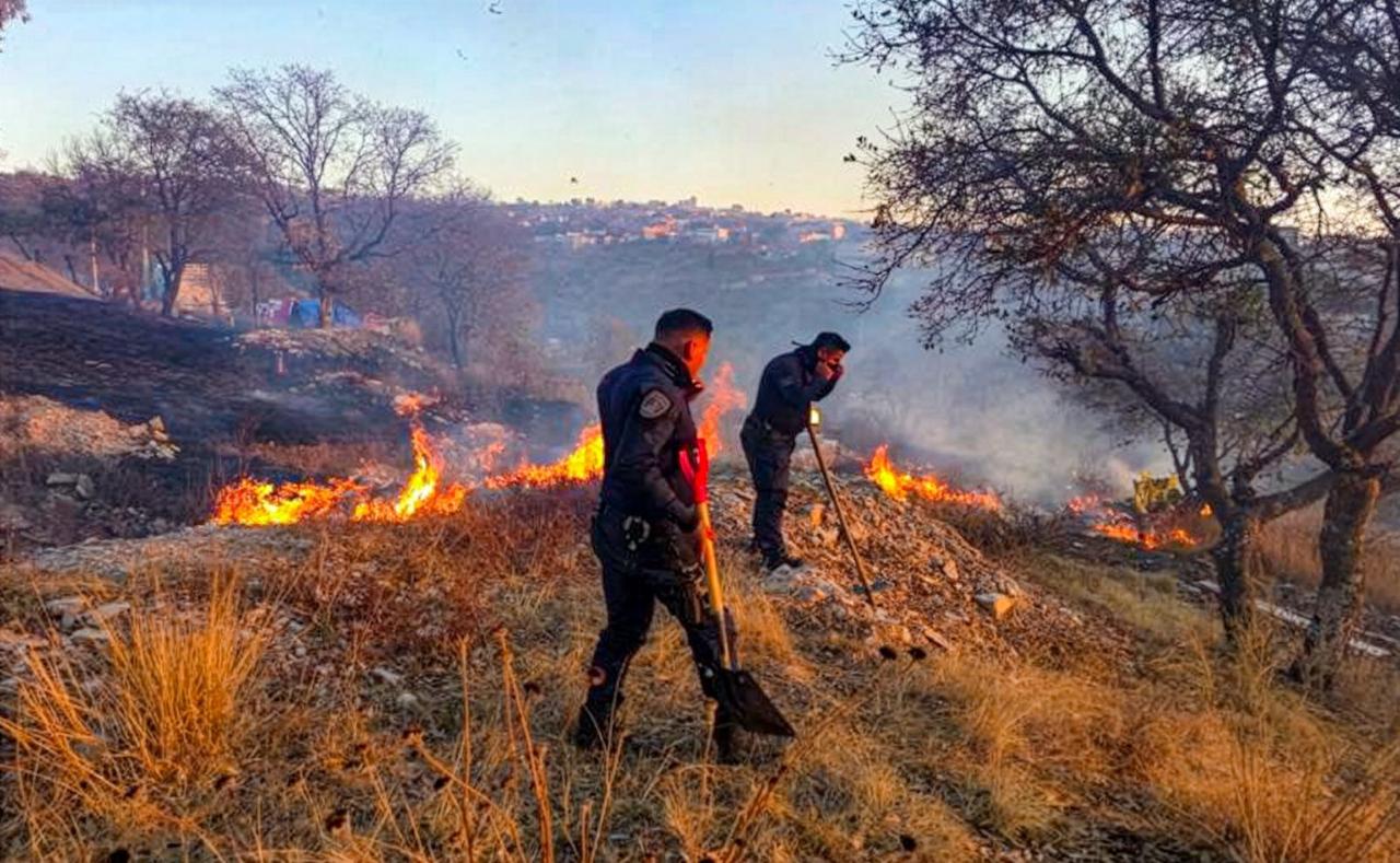 Policía Forestal y Bomberos sofocan tres incendios en Puebla capital