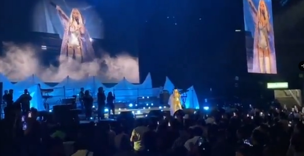 Críticas a concierto de Christina Aguilera en CDMX