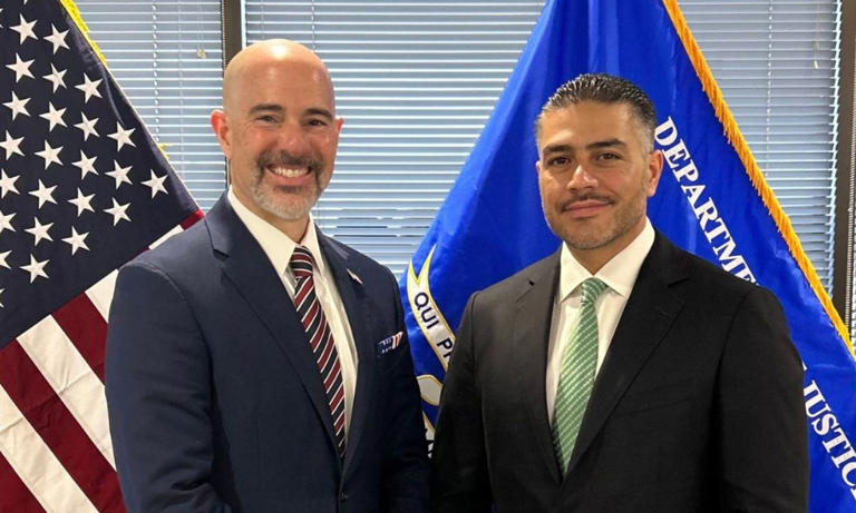 Harfuch se reúne con la DEA