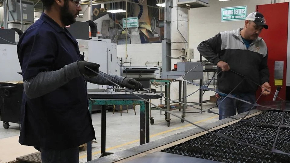 EU investiga a México y otros países por manufactura