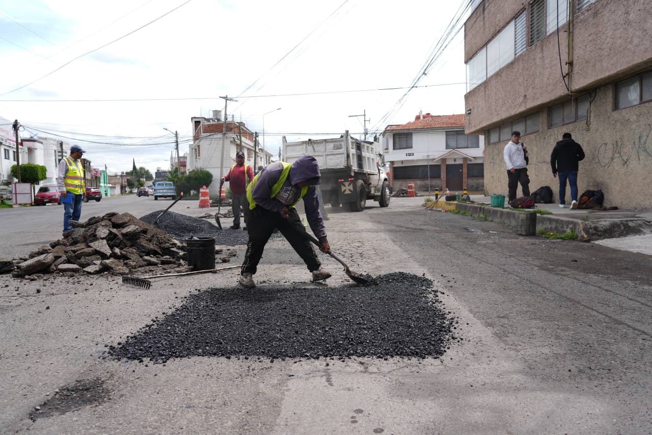 Supervisa Pepe Chedraui trabajos del programa “BacheAndo” Puebla en Villa Posadas