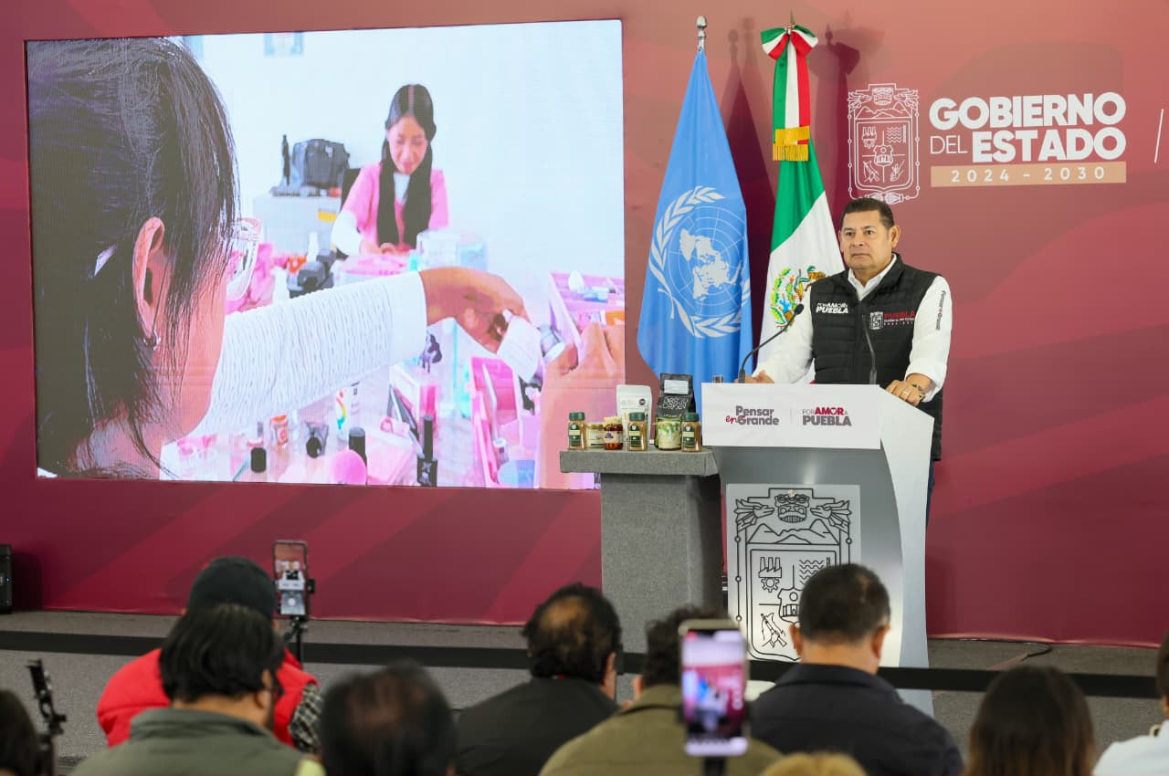 Puebla firma acuerdo con ONU Mujeres