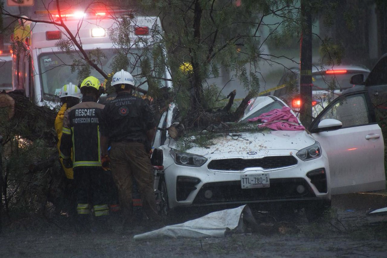 Lluvias de este domingo dejan un muerto en Puebla capital