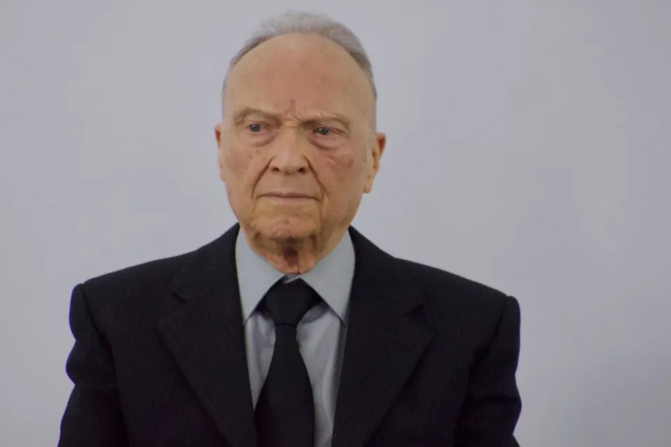Sheinbaum defiende declaración patrimonial de Gertz Manero