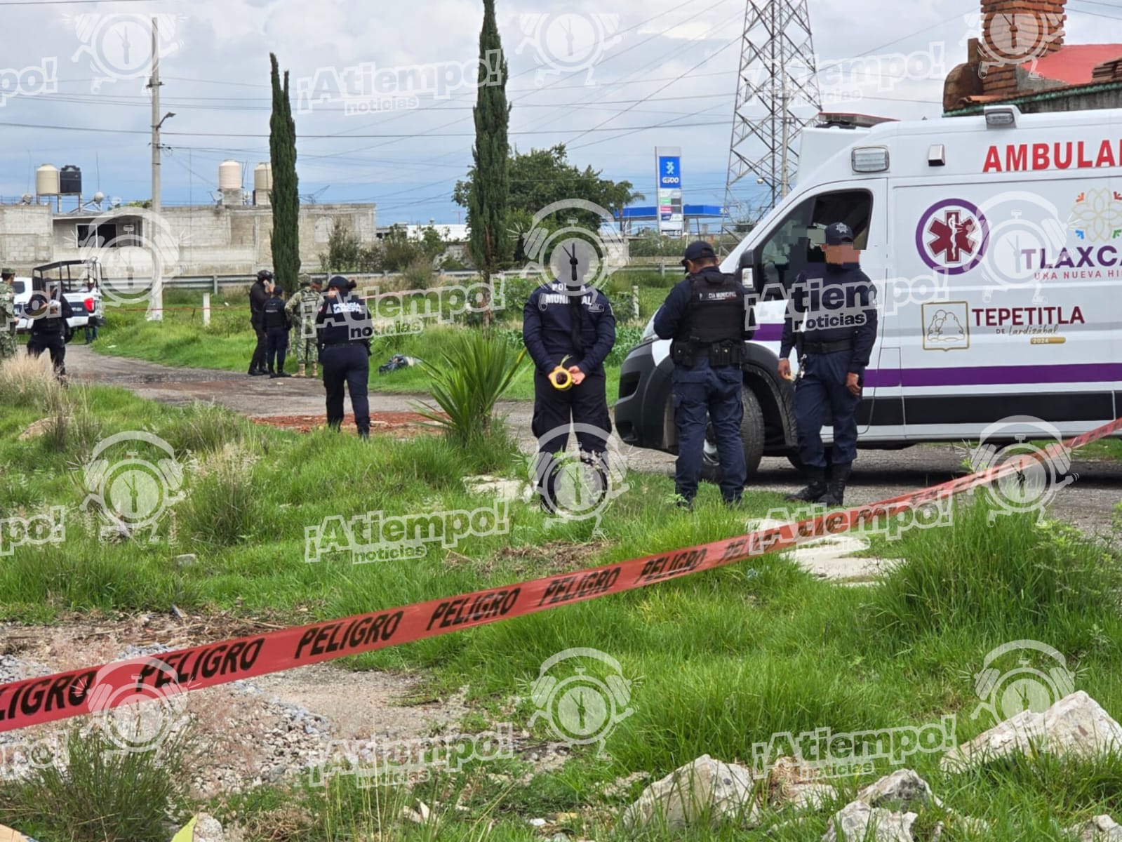 Hallan cuerpo embolsado de joven en límites de Puebla y Tlaxcala