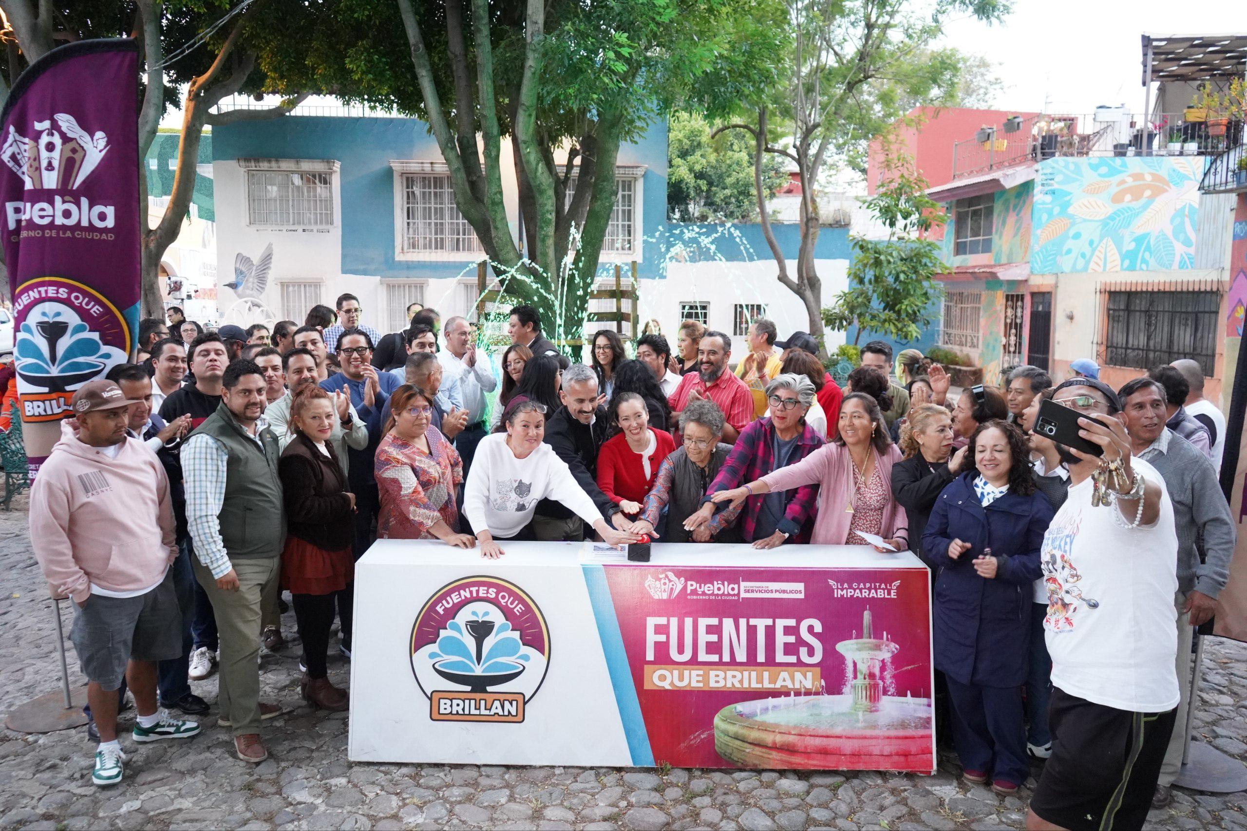 Dan mantenimiento a fuente de Xanenetla