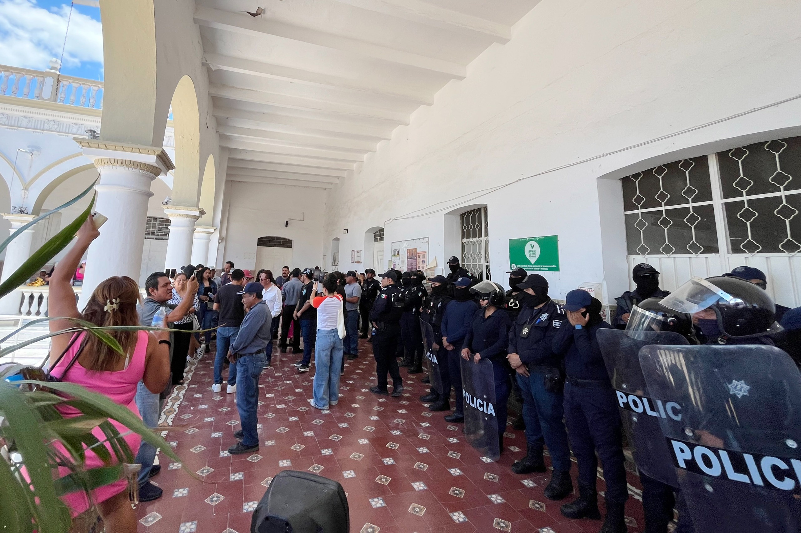 Protegen a presidenta municipal de Acatlán tras amenazas
