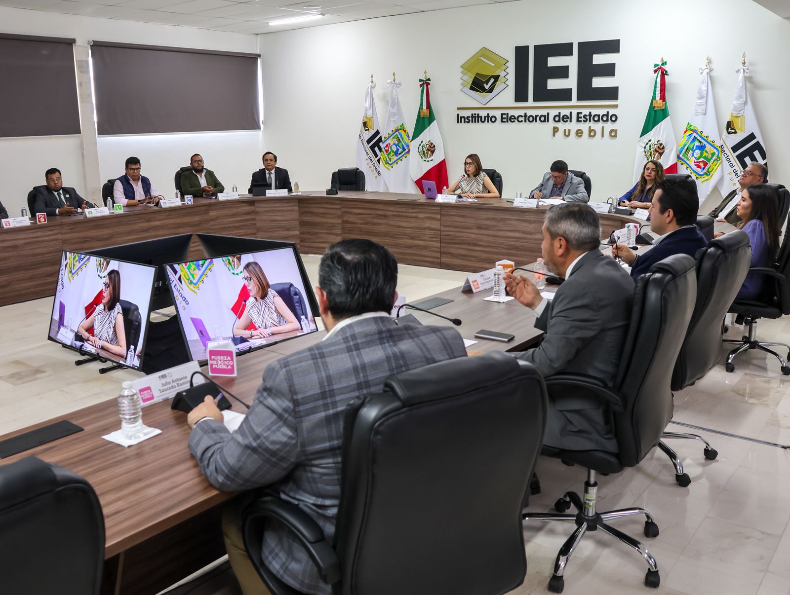 Multan con 2mdp al PAN y PT en Puebla