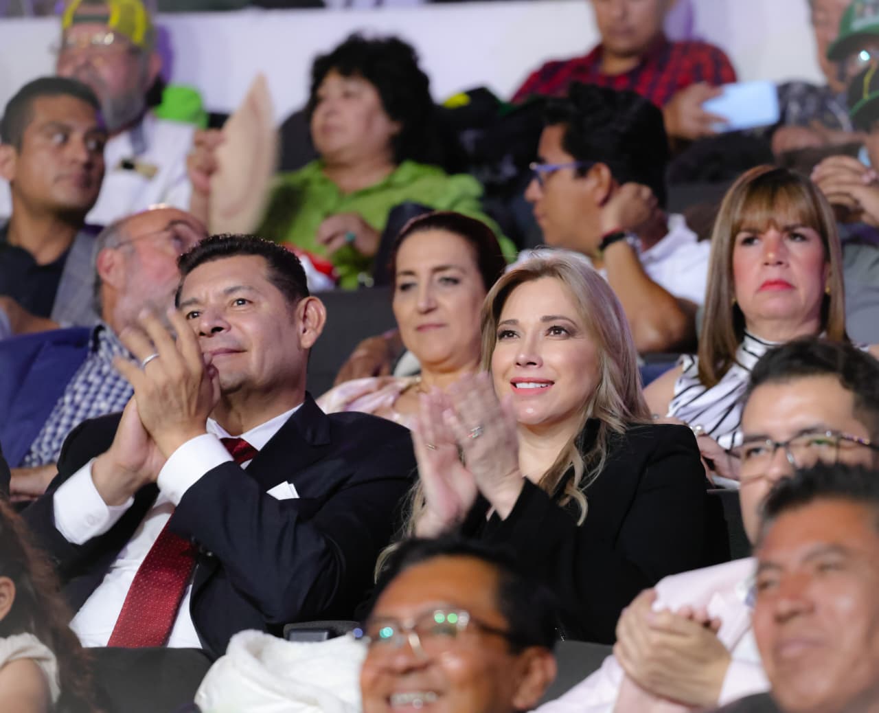 Gobierno estatal celebra a papás con recital musical para unir a las familias poblanas