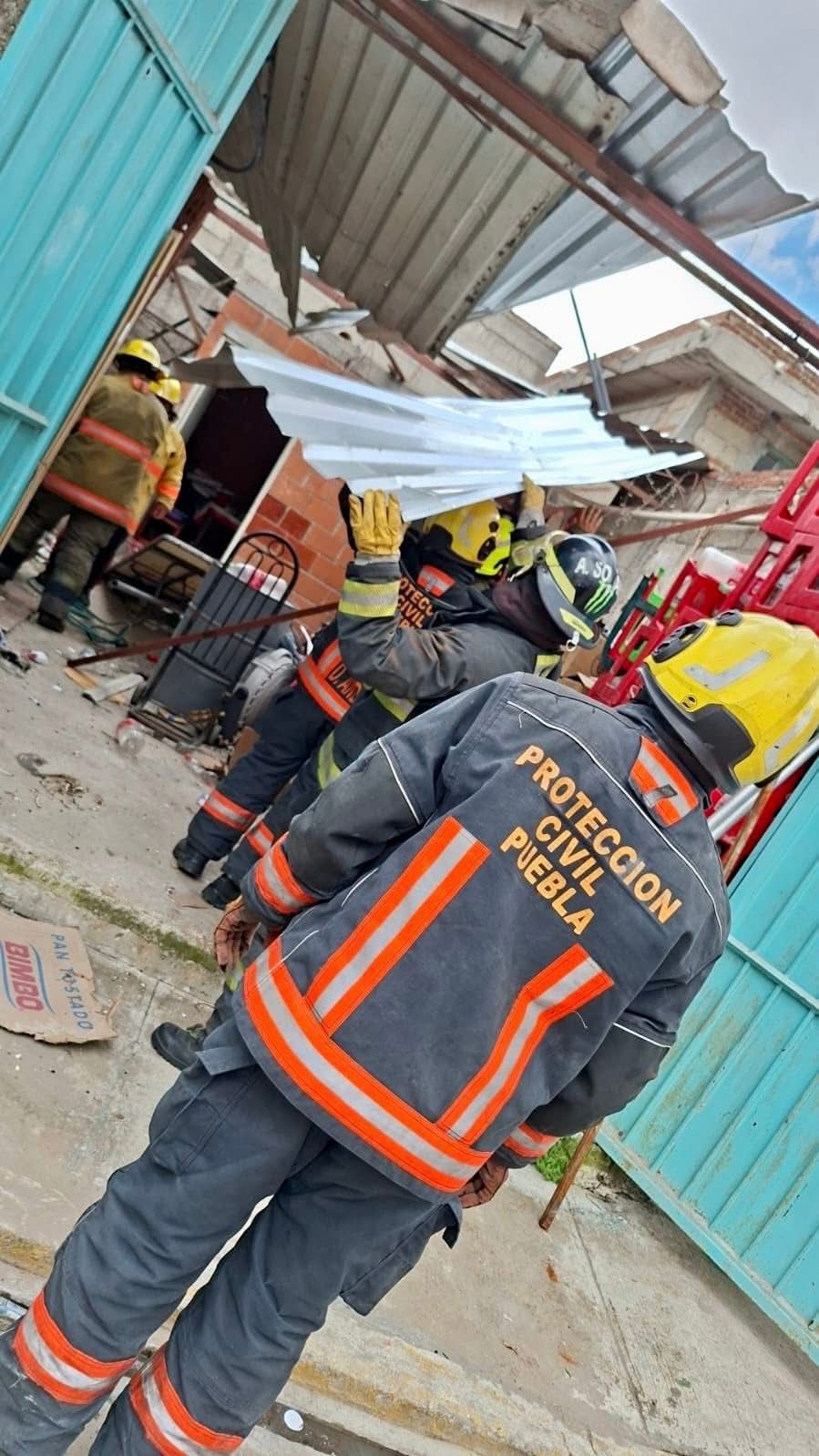 Cuatro lesionados deja explosión por acumulación de gas en Bosques de Santa Anita