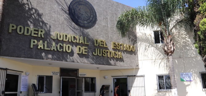 Suspende Judicatura a secretarios del Juzgado en Cholula