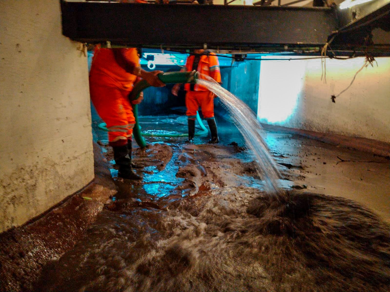 Gobierno de Pepe Chedraui efectuó labores de lavado en el Puente de Bubas